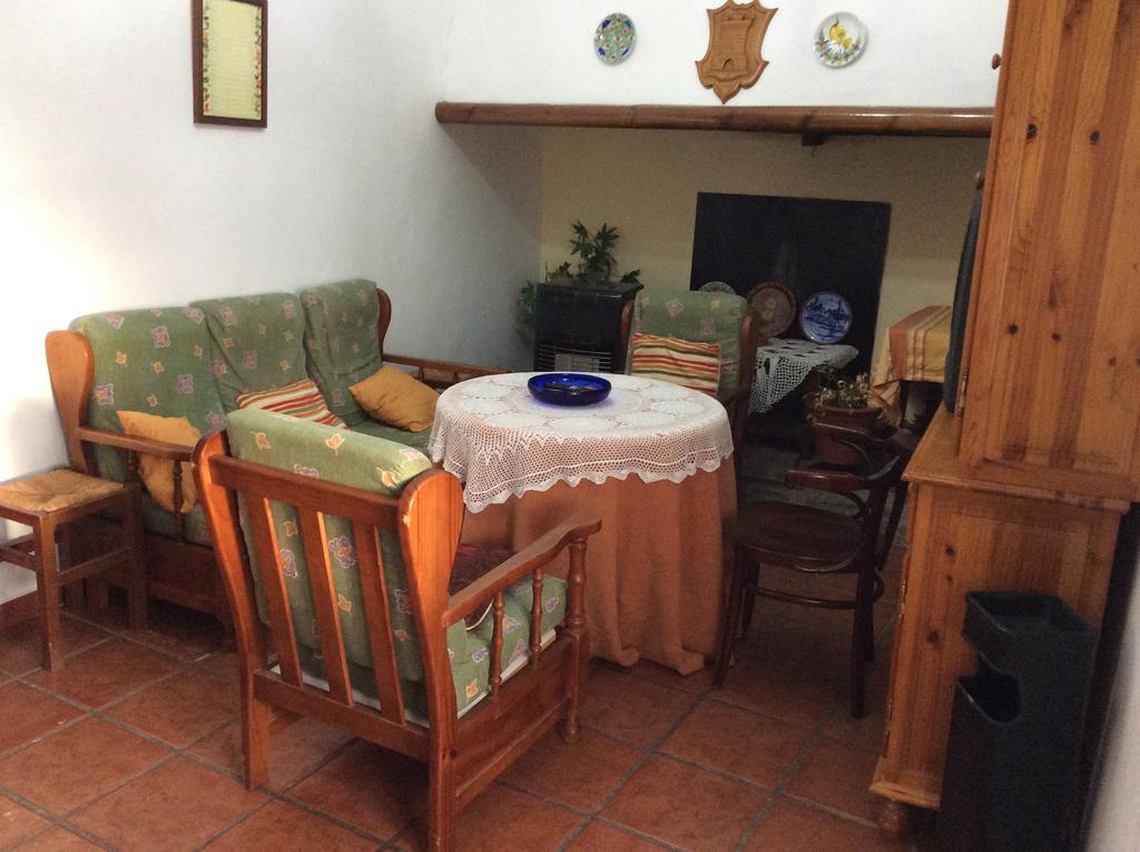 Alojamiento Rural Castillo De Hornachos Hotel Eksteriør billede